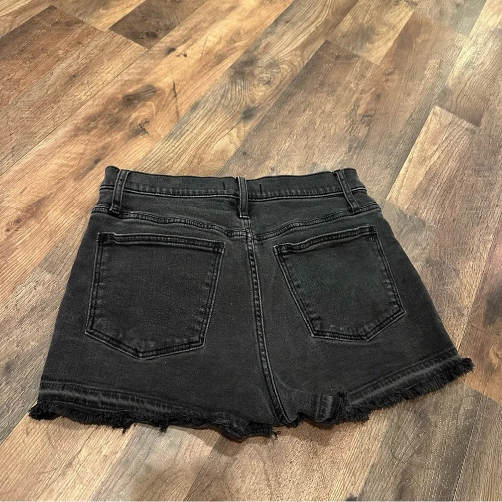 Madewell High-Rise Denim Shorts in Clint Wash: Drop-Hem Edition sz 28 - Picture 3 of 7